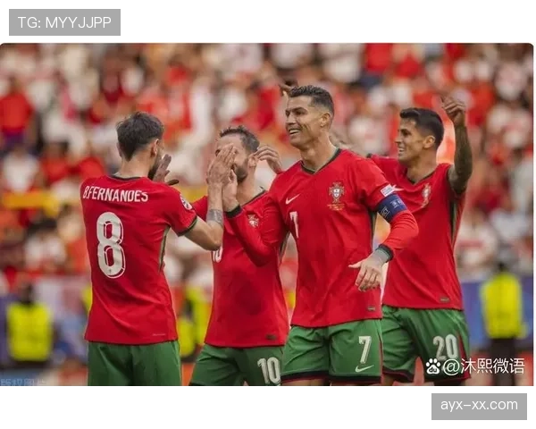 欧洲杯激战正酣：世界波引爆全场，球迷热情高涨