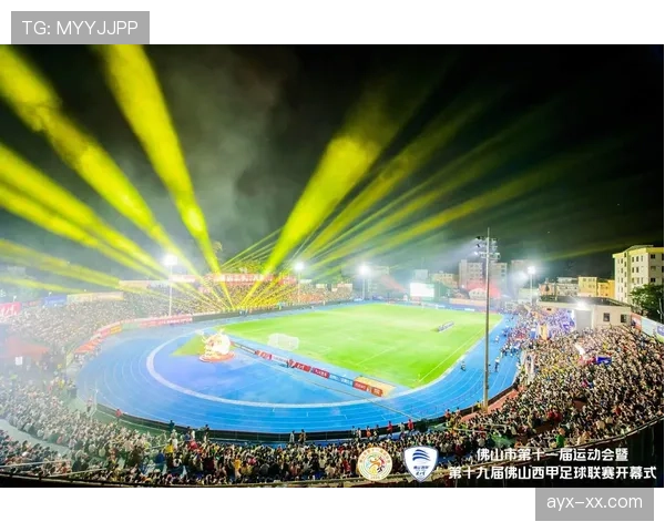 西甲激战点燃球迷热情，强队对决引爆赛场